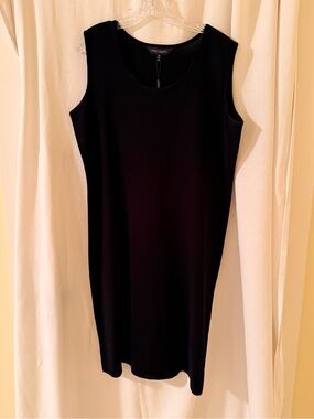 Ming Wang Classic Black Sleeveless Knit Shell Dress